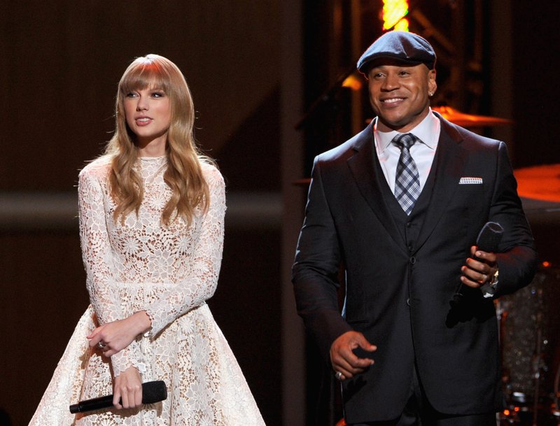 Taylor Swift at The GRAMMY Nominations Concert Live!! - Show — photo 48