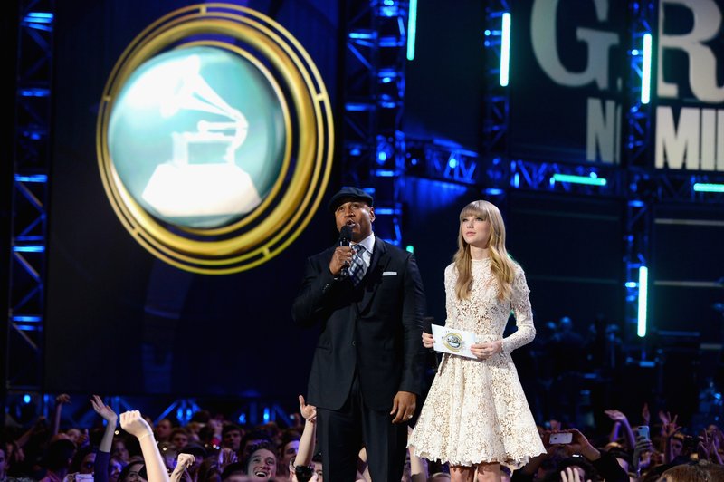 Taylor Swift at The GRAMMY Nominations Concert Live!! - Show — photo 63
