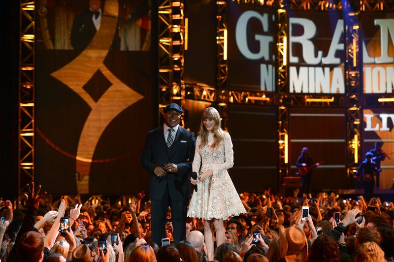 Taylor Swift at The GRAMMY Nominations Concert Live!! - Show — photo 82