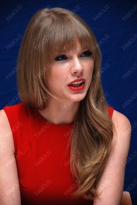 Taylor Swift at "The Lorax" Press Conference — photo 42