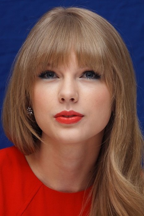 Taylor Swift at "The Lorax" Press Conference — photo 49