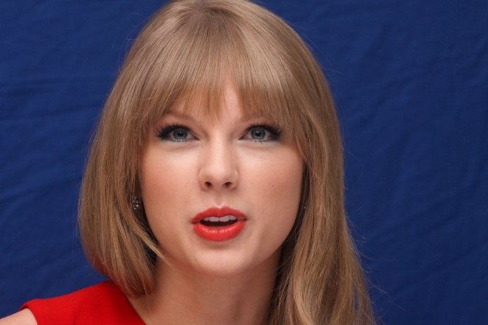 Taylor Swift at "The Lorax" Press Conference — photo 54