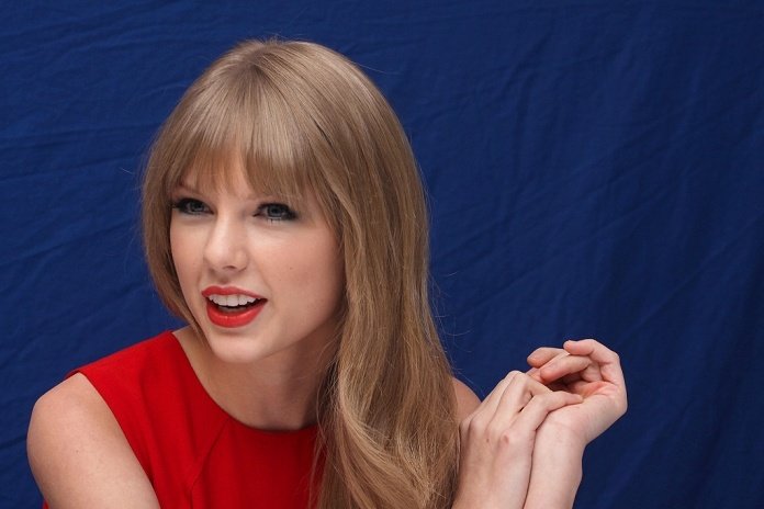 Taylor Swift at "The Lorax" Press Conference — photo 62