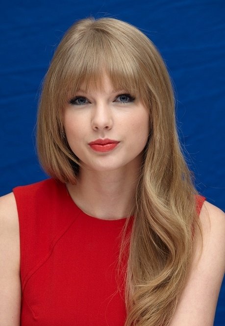 Taylor Swift at "The Lorax" Press Conference — photo 76