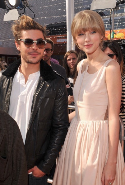 Taylor Swift at "The Lorax" World Premiere — photo 2
