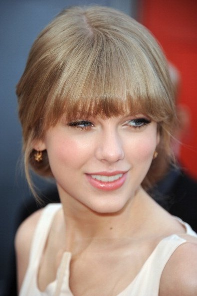 Taylor Swift at "The Lorax" World Premiere — photo 19