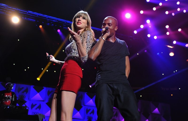 Taylor Swift at Z100's 2012 Jingle Ball — photo 129