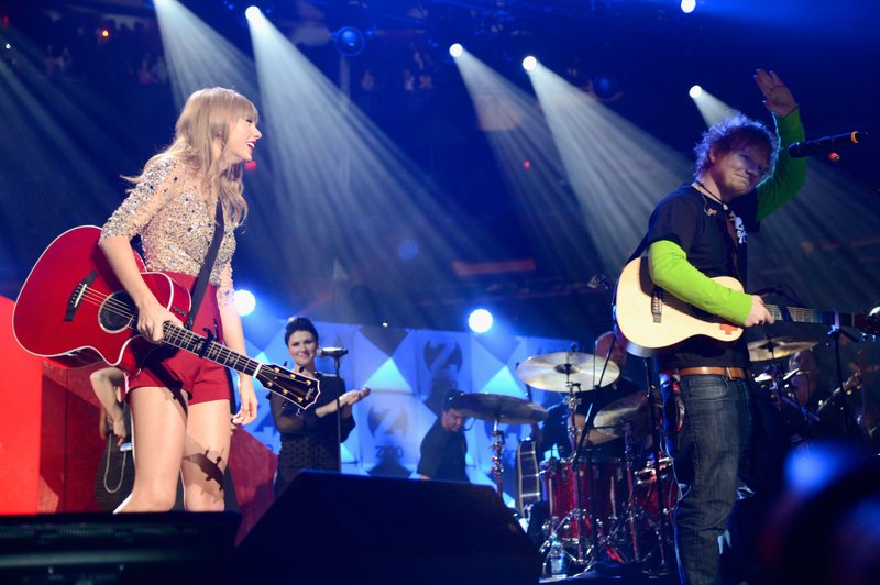 Taylor Swift at Z100's 2012 Jingle Ball — photo 142