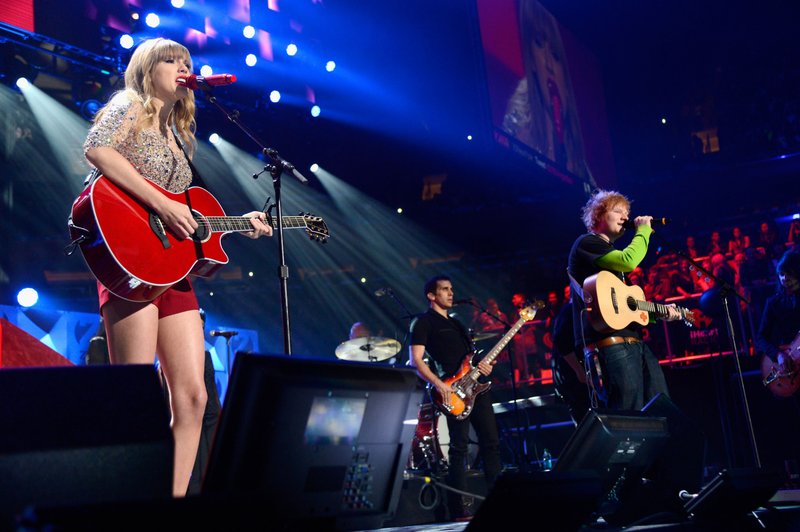 Taylor Swift at Z100's 2012 Jingle Ball — photo 144