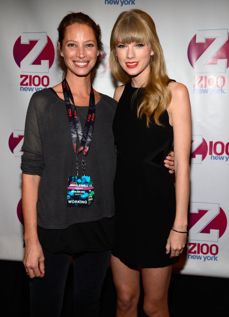 Taylor Swift at Z100's 2012 Jingle Ball — photo 300