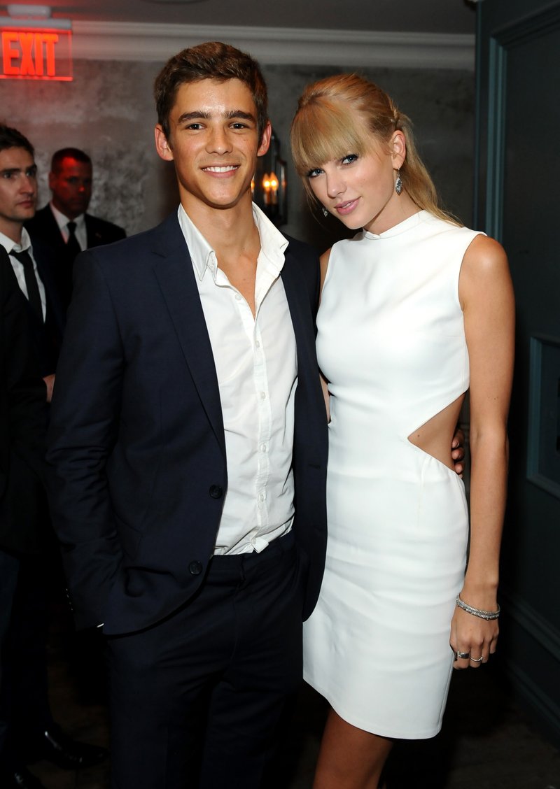 Taylor Swift at "AUGUST: OSAGE COUNTY" TIFF Party — photo 14