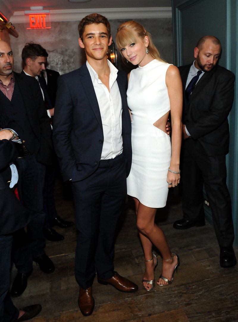 Taylor Swift at "AUGUST: OSAGE COUNTY" TIFF Party — photo 15