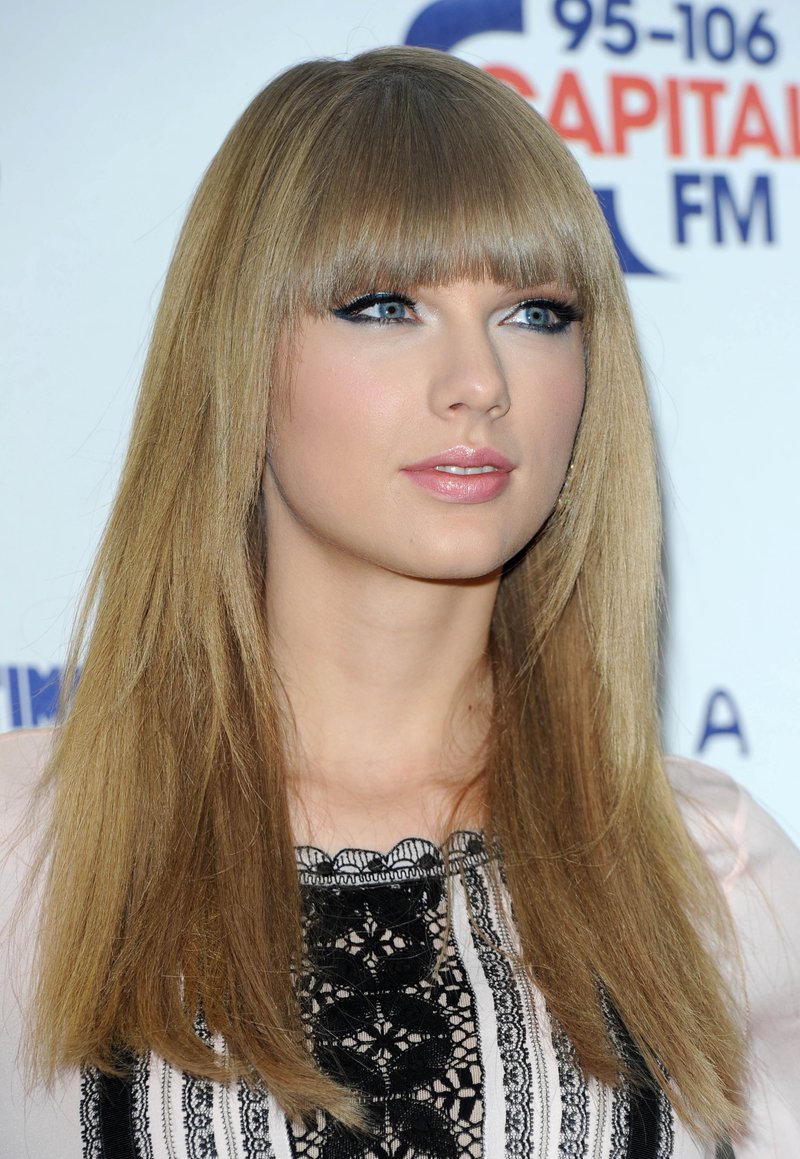 Taylor Swift at 2013 Capital FM Summertime Ball — photo 22