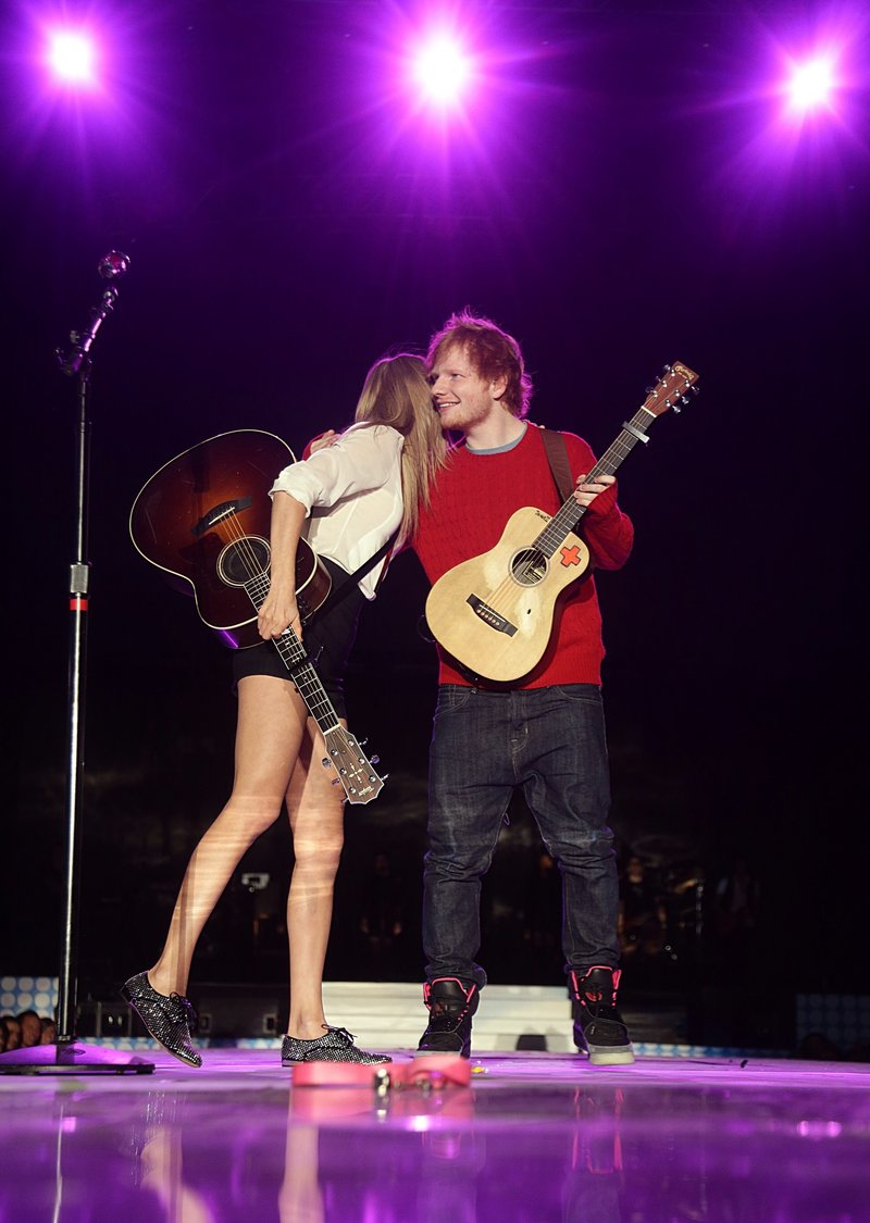 Taylor Swift at 2013 Capital FM Summertime Ball — photo 51
