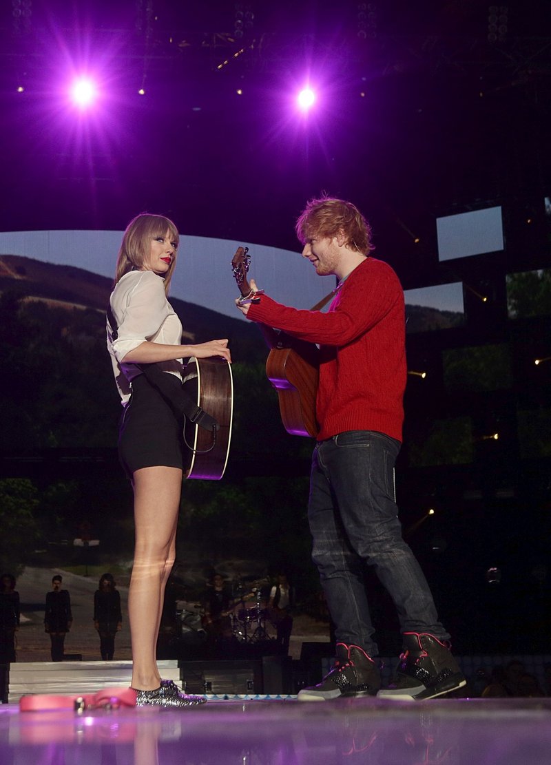 Taylor Swift at 2013 Capital FM Summertime Ball — photo 52
