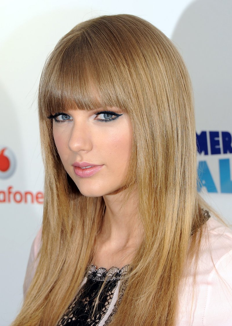 Taylor Swift at 2013 Capital FM Summertime Ball — photo 145
