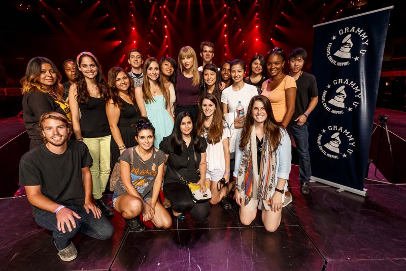 Taylor Swift at GRAMMY U SoundChecks With Taylor Swift — photo 10