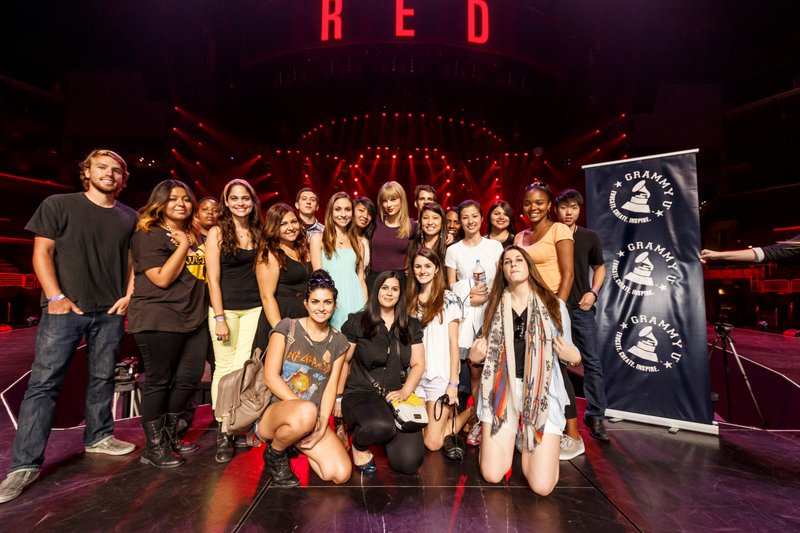 Taylor Swift at GRAMMY U SoundChecks With Taylor Swift — photo 16