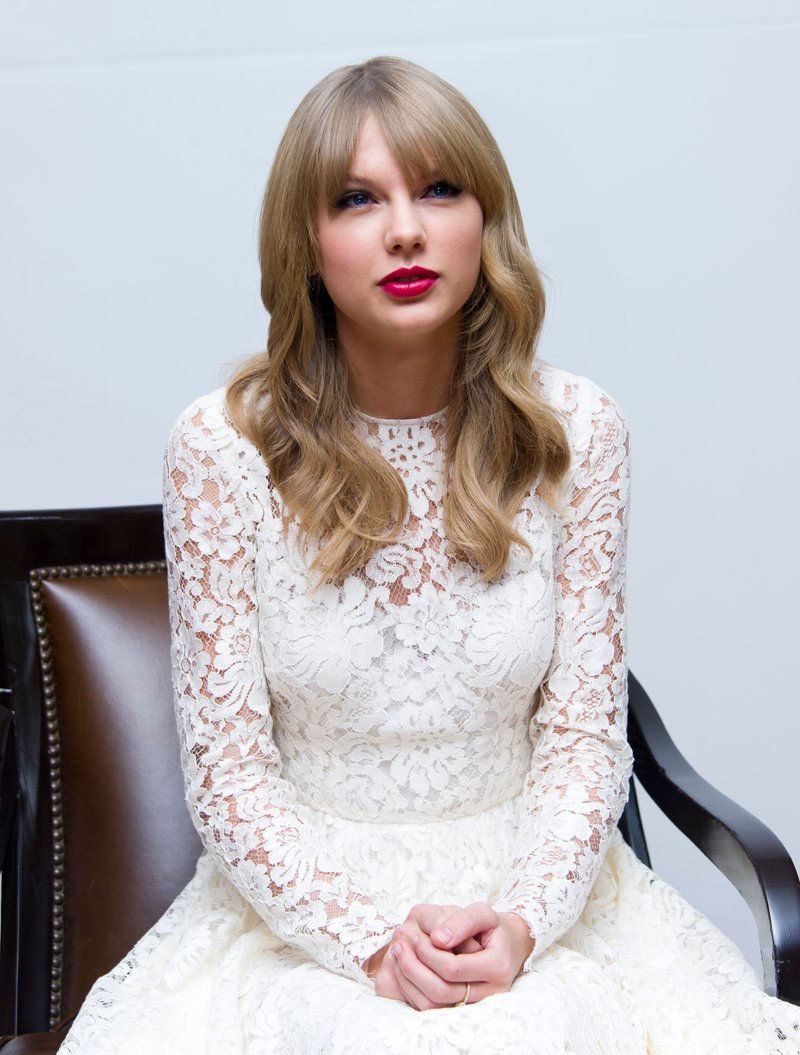 Taylor Swift at "One Chance" Press Conference — photo 33