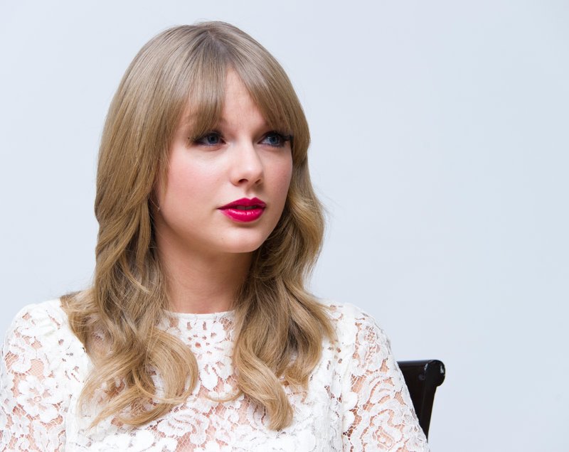 Taylor Swift at "One Chance" Press Conference — photo 34