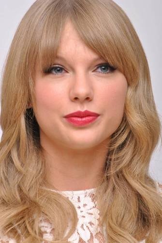 Taylor Swift at "One Chance" Press Conference — photo 50