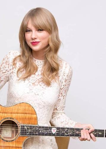 Taylor Swift at "One Chance" Press Conference — photo 72