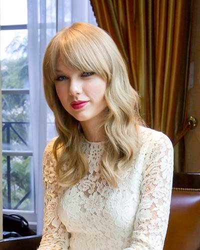 Taylor Swift at "One Chance" Press Conference — photo 86