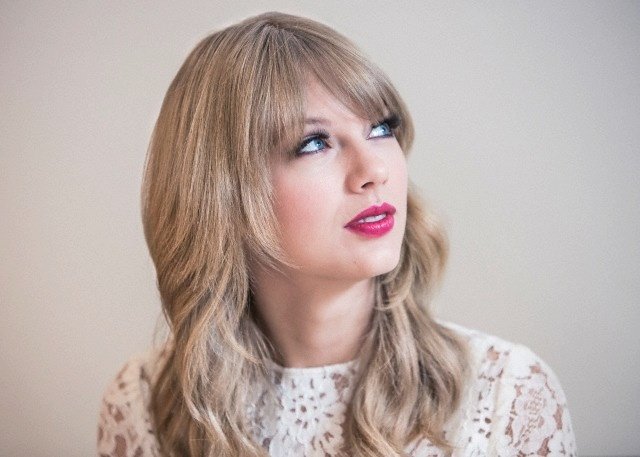 Taylor Swift at "One Chance" Press Conference — photo 94