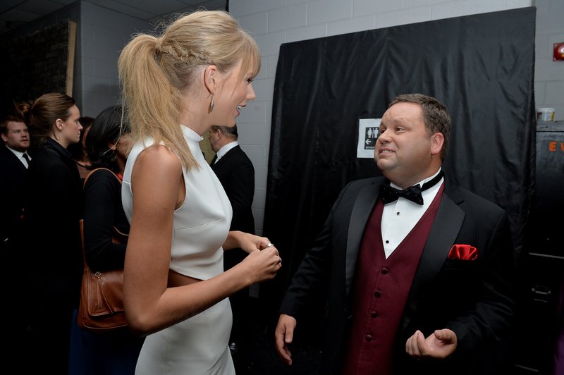 Taylor Swift at "One Chance" World Premiere — photo 28