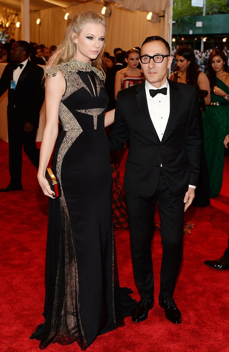 Taylor Swift at "PUNK: Chaos To Couture" Costume Institute Gala — photo 40