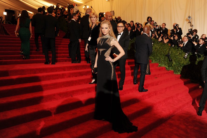 Taylor Swift at "PUNK: Chaos To Couture" Costume Institute Gala — photo 49