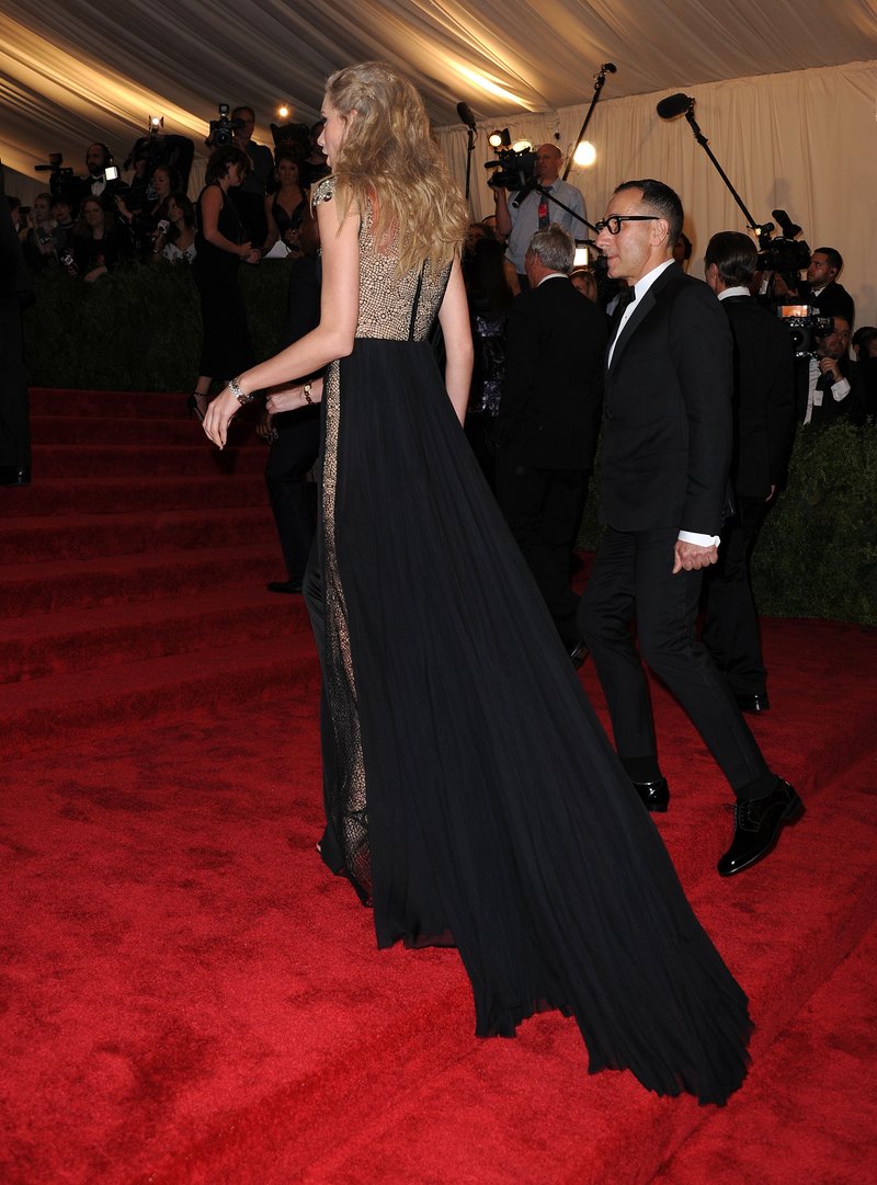 Taylor Swift at "PUNK: Chaos To Couture" Costume Institute Gala — photo 55