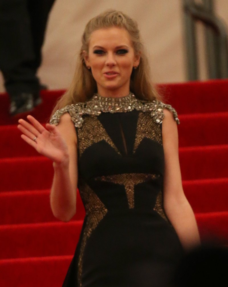 Taylor Swift at "PUNK: Chaos To Couture" Costume Institute Gala — photo 78