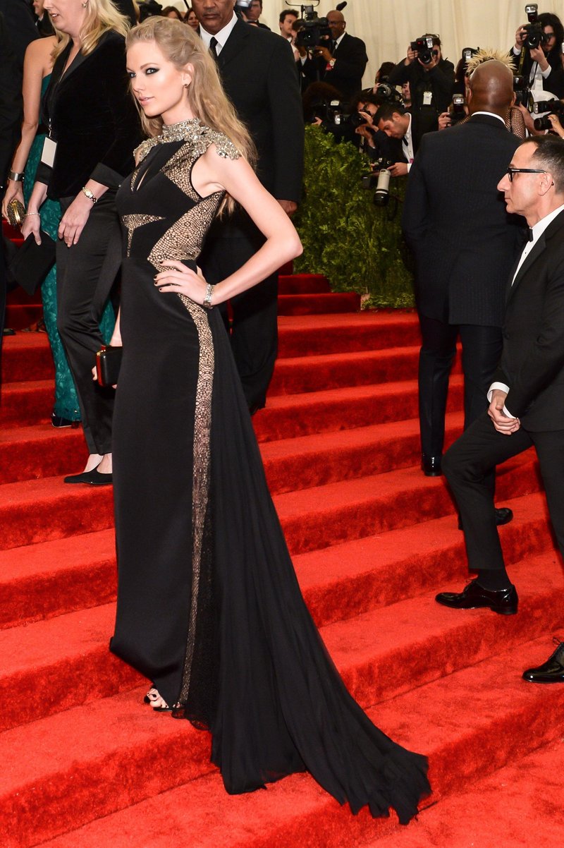 Taylor Swift at "PUNK: Chaos To Couture" Costume Institute Gala — photo 104
