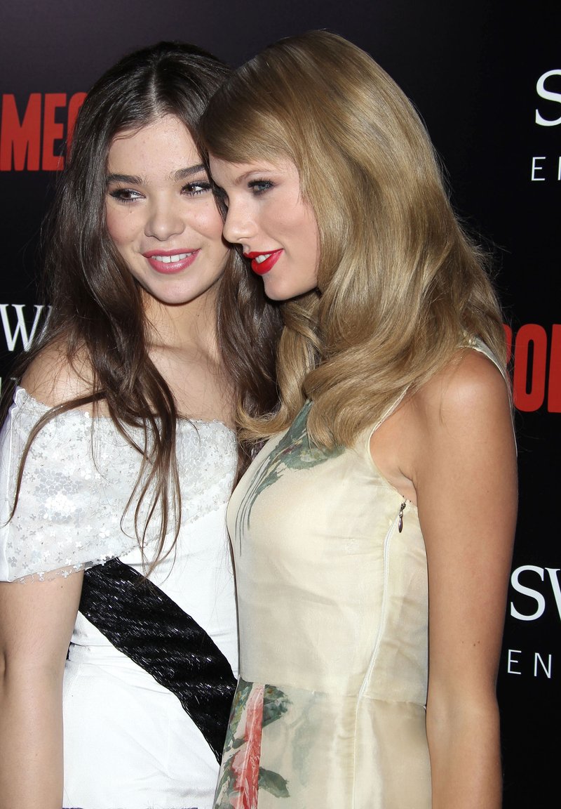 Taylor Swift at "Romeo And Juliet" Premiere — photo 55