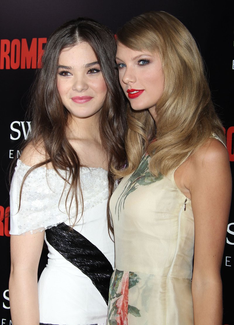 Taylor Swift at "Romeo And Juliet" Premiere — photo 56