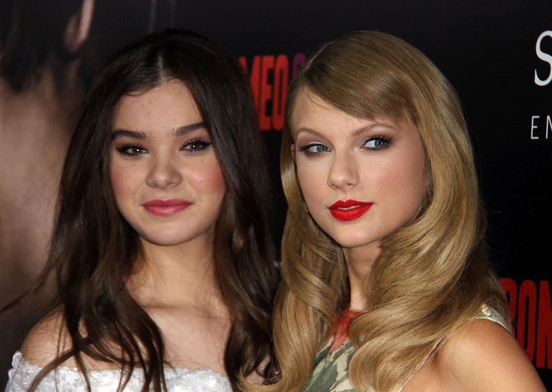 Taylor Swift at "Romeo And Juliet" Premiere — photo 76