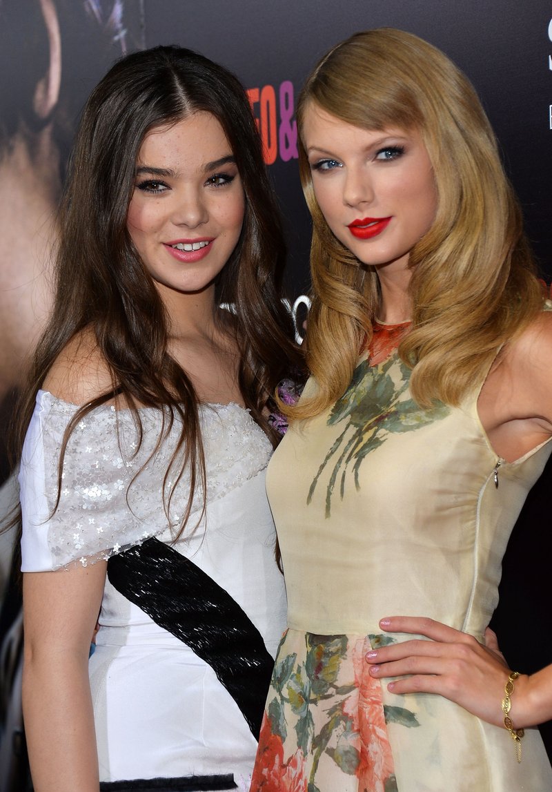 Taylor Swift at "Romeo And Juliet" Premiere — photo 131