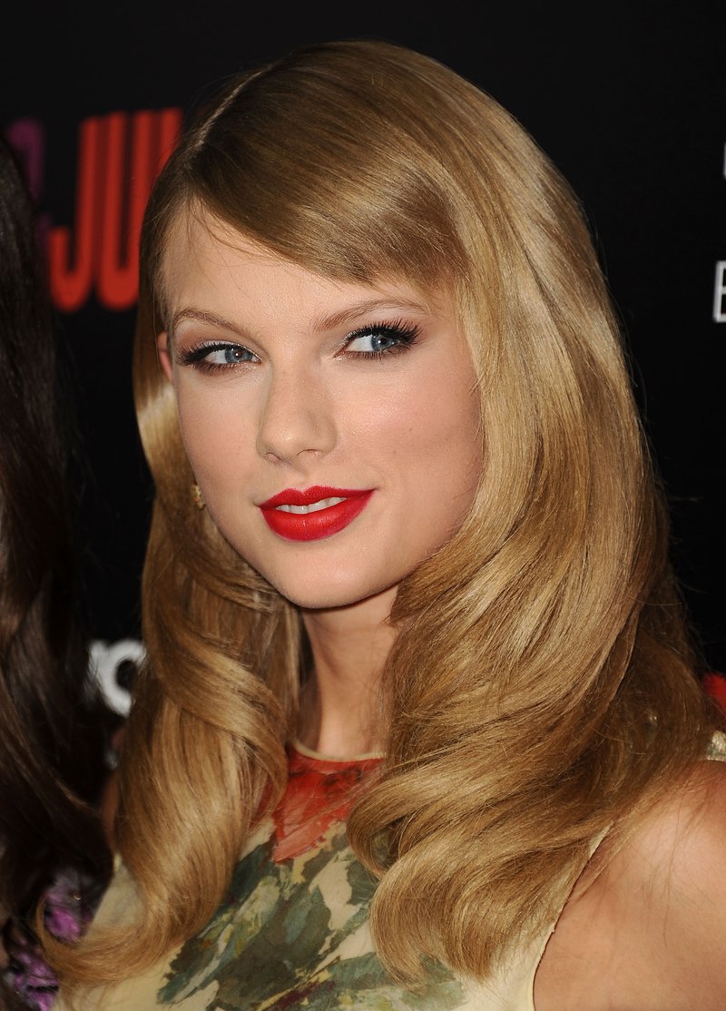 Taylor Swift at "Romeo And Juliet" Premiere — photo 134