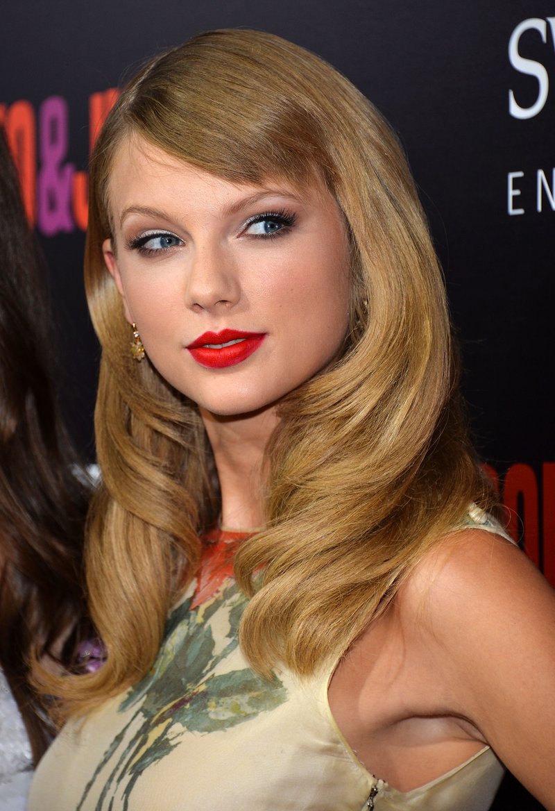 Taylor Swift at "Romeo And Juliet" Premiere — photo 148