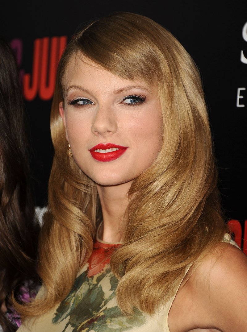 Taylor Swift at "Romeo And Juliet" Premiere — photo 215