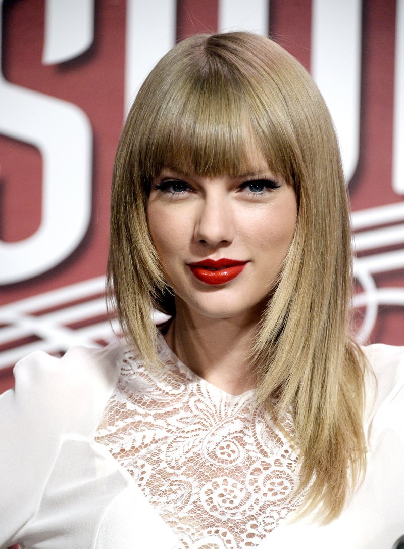 Taylor Swift at Staples Center Press Conference — photo 133