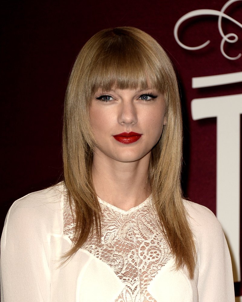 Taylor Swift at Staples Center Press Conference — photo 138