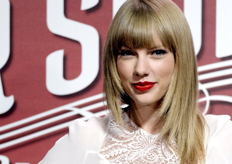 Taylor Swift at Staples Center Press Conference — photo 142