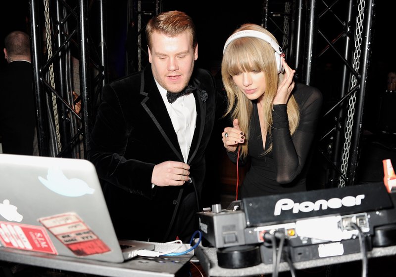 Taylor Swift at Universal Music Brits Party — photo 19