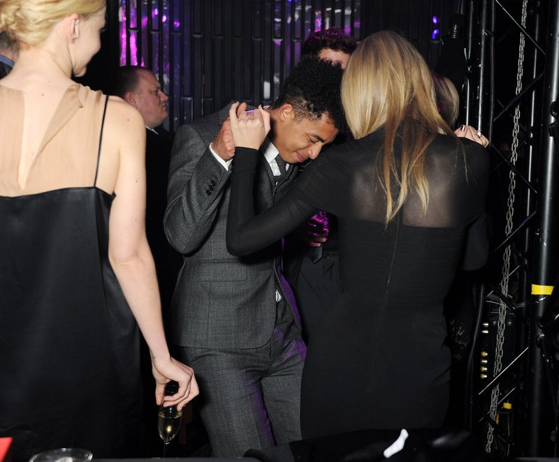 Taylor Swift at Universal Music Brits Party — photo 29