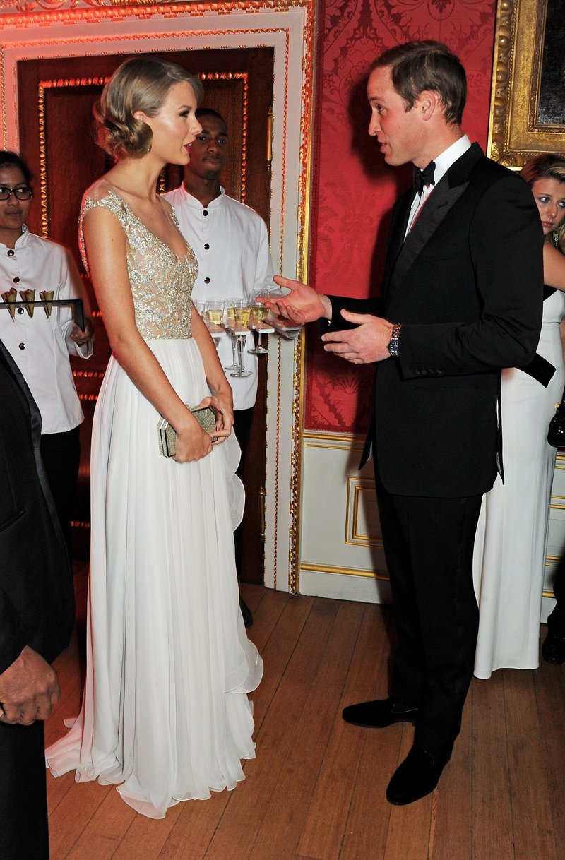Taylor Swift at Winter Whites Gala — photo 156