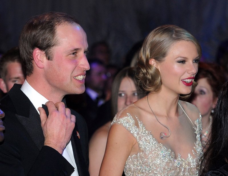 Taylor Swift at Winter Whites Gala — photo 171