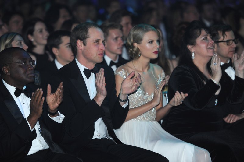 Taylor Swift at Winter Whites Gala — photo 247