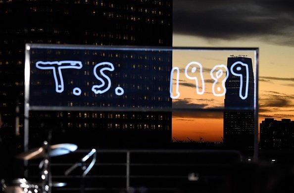 Taylor Swift at 1989 Secret Session With iHeartRadio — photo 3